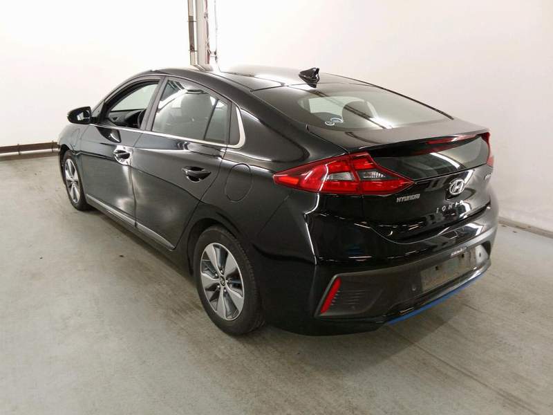 Hyundai IONIQ HYBRID 1.6 benzina - rate, leasing, cash - 2019 - 13.800 EUR - imagine 4