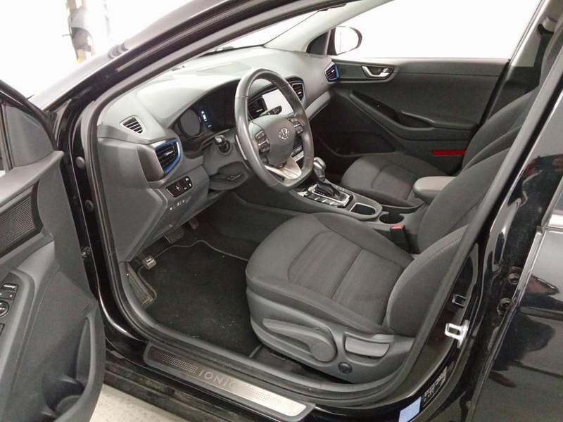 Hyundai IONIQ HYBRID 1.6 benzina - rate, leasing, cash - 2019 - 13.800 EUR - imagine 6
