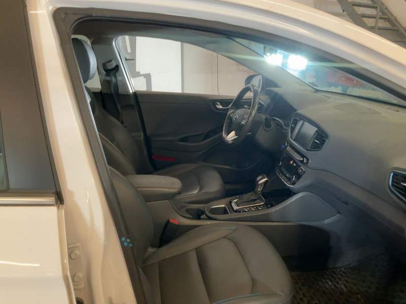 Hyundai Ioniq 1.6Hybrid - ideala Bolt, rate, garantie - 2016 - 12.250 EUR - imagine 11