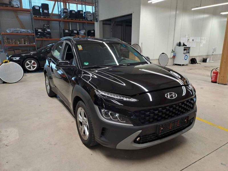 Hyundai Kona benzina 120CP manuala - rate, leasing, garant - 2021 - 9.990 EUR