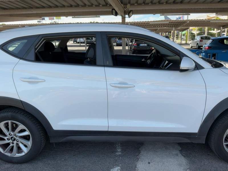 Hyundai Tucson 1.6 benzina - cutie manuala, rate, garantie - 2016 - 10.690 EUR - imagine 6