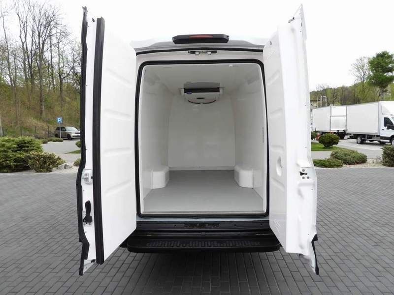 Iveco Daily Frigo congelare si refrigerare - doua camere - 2021 - 29.590 EUR - imagine 8