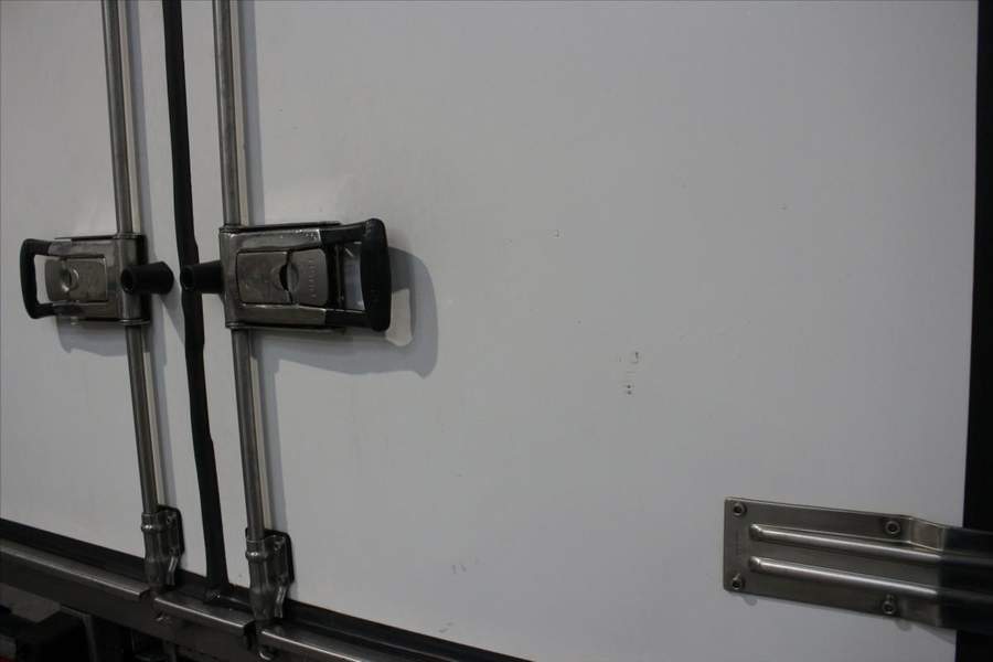 Iveco DAILY FRIGO - Roti duble - 2019 - 21.700 EUR - imagine 5