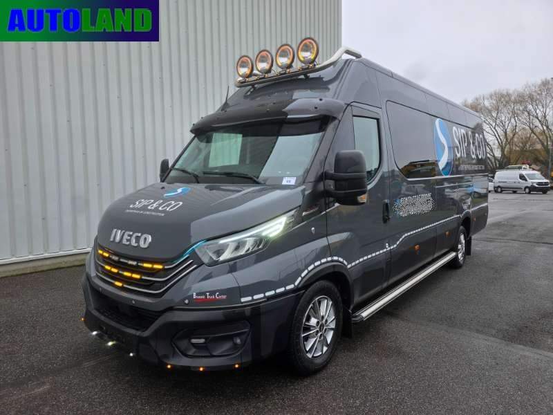 Iveco Daily 35S18 - DOKA cu 6 locuri - 2023 - 26.500 EUR