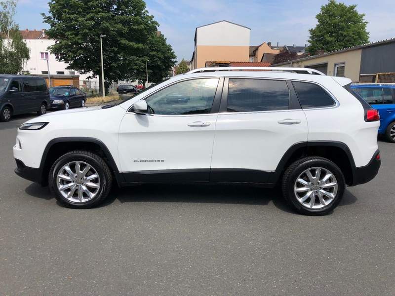 Jeep Cherokee 2.0L AUTOMATIK, piele, navigatie - 2015 - 18.445 EUR - imagine 5