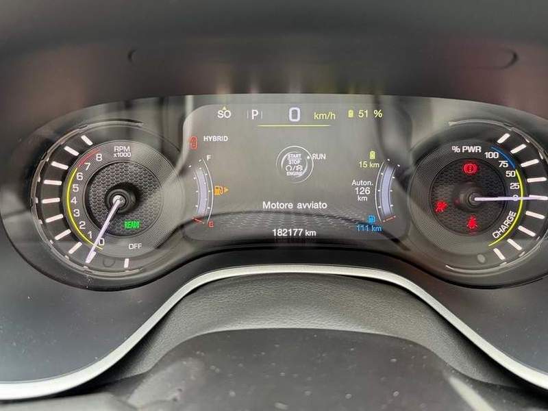 Jeep COMPASS 4x4 1.3 Hybrid - rate, leasing - 2021 - 13.200 EUR - imagine 10