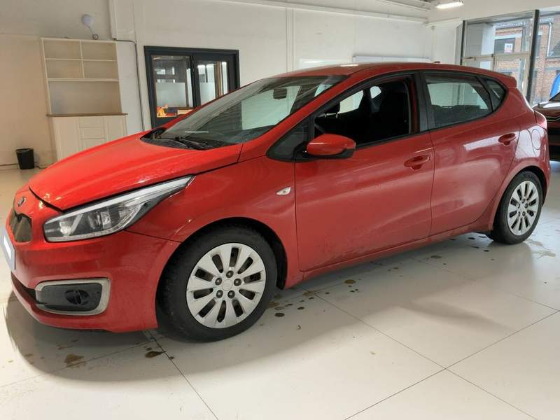 Kia Ceed 1.6CRDi ideala Bolt, Uber - avans zero - 2018 - 8.850 EUR