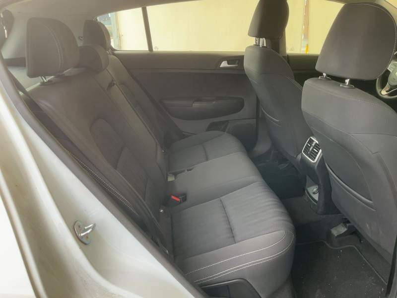 Kia Sportage 1.7 CRDi rate, leasing, garantie - 2018 - 10.500 EUR - imagine 11