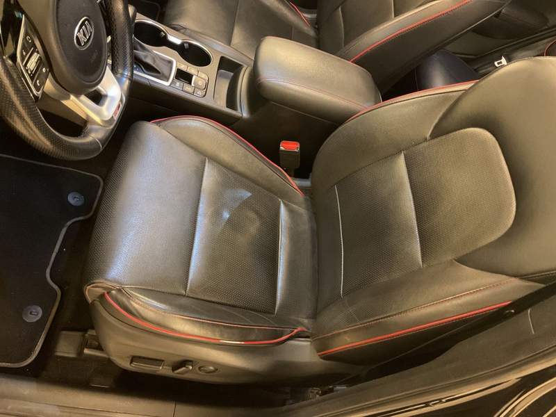 Kia SPORTAGE automat SUV 4x4 - rate, avans 0 - 2019 - 13.700 EUR - imagine 15