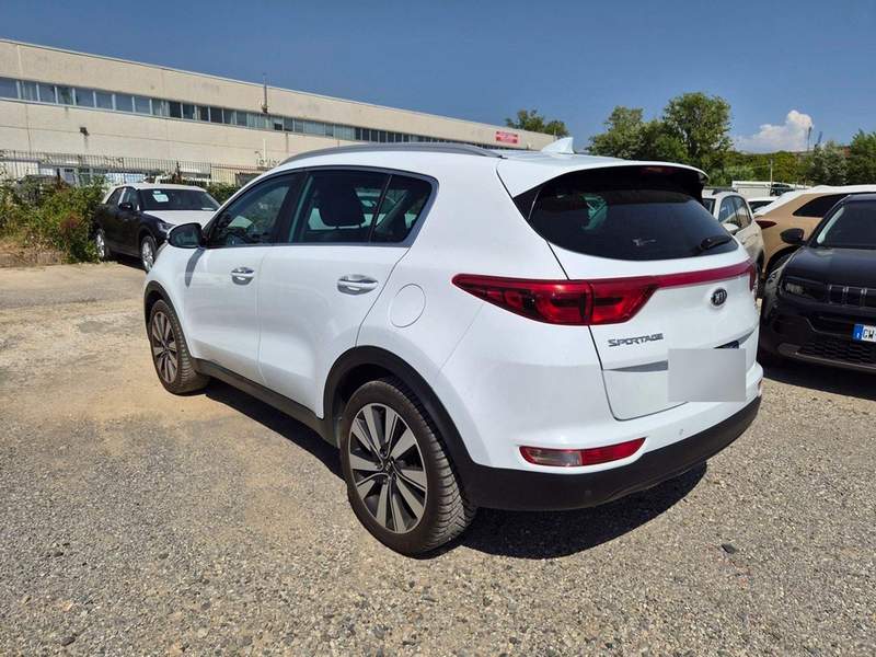 Kia Sportage 1.7 CRDi rate, avans zero - 2016 - 11.750 EUR - imagine 4