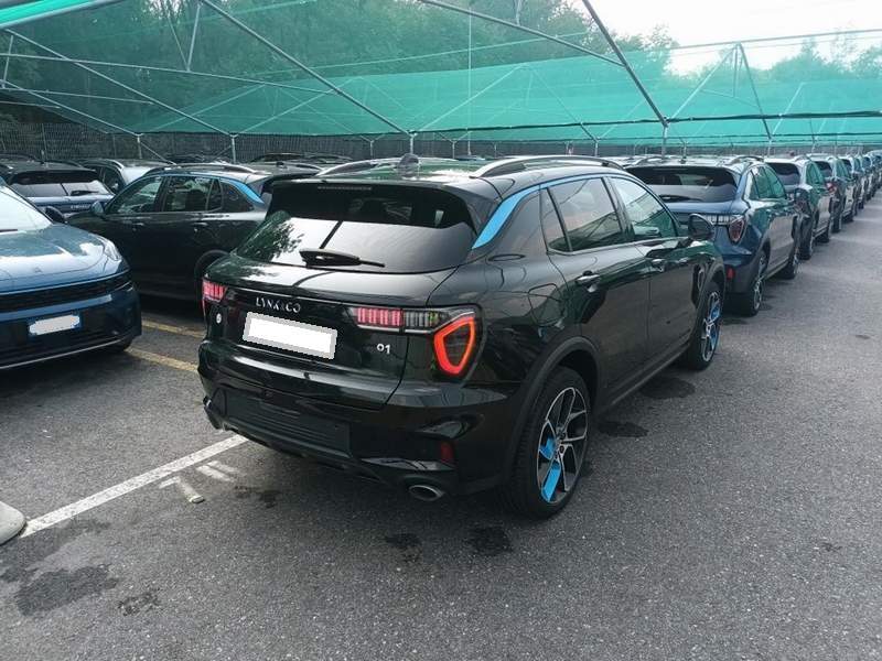 Lynk & Co 01 1.5 TD PHEV Hybrid Plugin - 2023 - 14.500 EUR - imagine 2