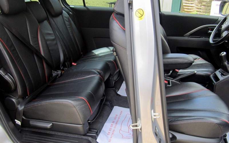 Mazda 5 cu 7 locuri, 1.6TD Euro5 - 2012 - 11.850 EUR - imagine 10