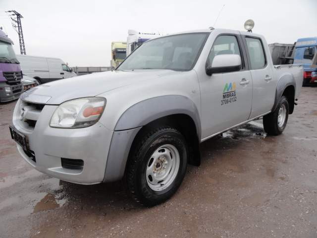Mazda BT50 cabina dubla - 2010 - 9.850 EUR - imagine 8