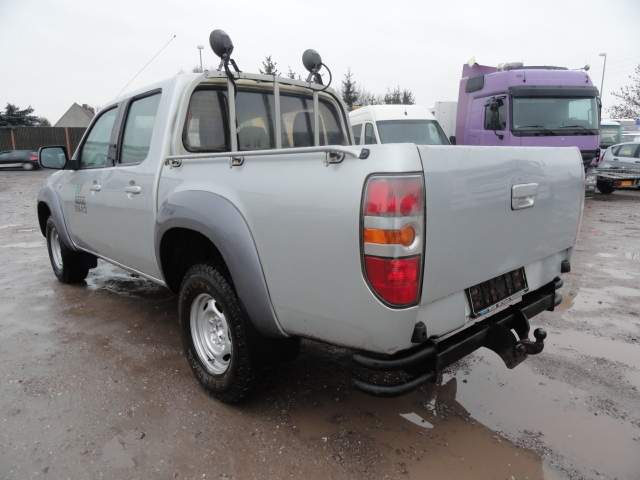 Mazda BT50 cabina dubla - 2010 - 9.850 EUR - imagine 2