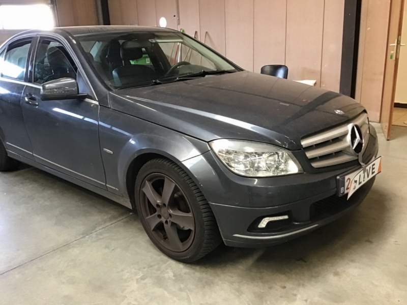 Mercedes-Benz C Klasse berlina 2.2CDi EURO5 - 2011 - 10.450 EUR - imagine 3