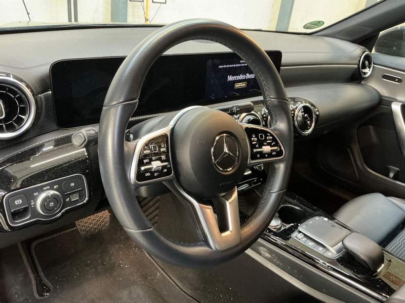 Mercedes-Benz CLA 180 benzina, automata, rate, garantie - 2021 - 19.180 EUR - imagine 15