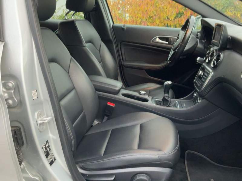Mercedes-Benz GLA 2.2CDi BUSINESS manual - rate, garantie - 2015 - 13.450 EUR - imagine 14