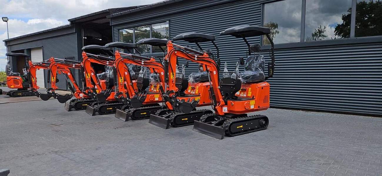 Excavator Miniexcavator Rhinoceros KS 10 - 8 - 2025 - 8.500 EUR