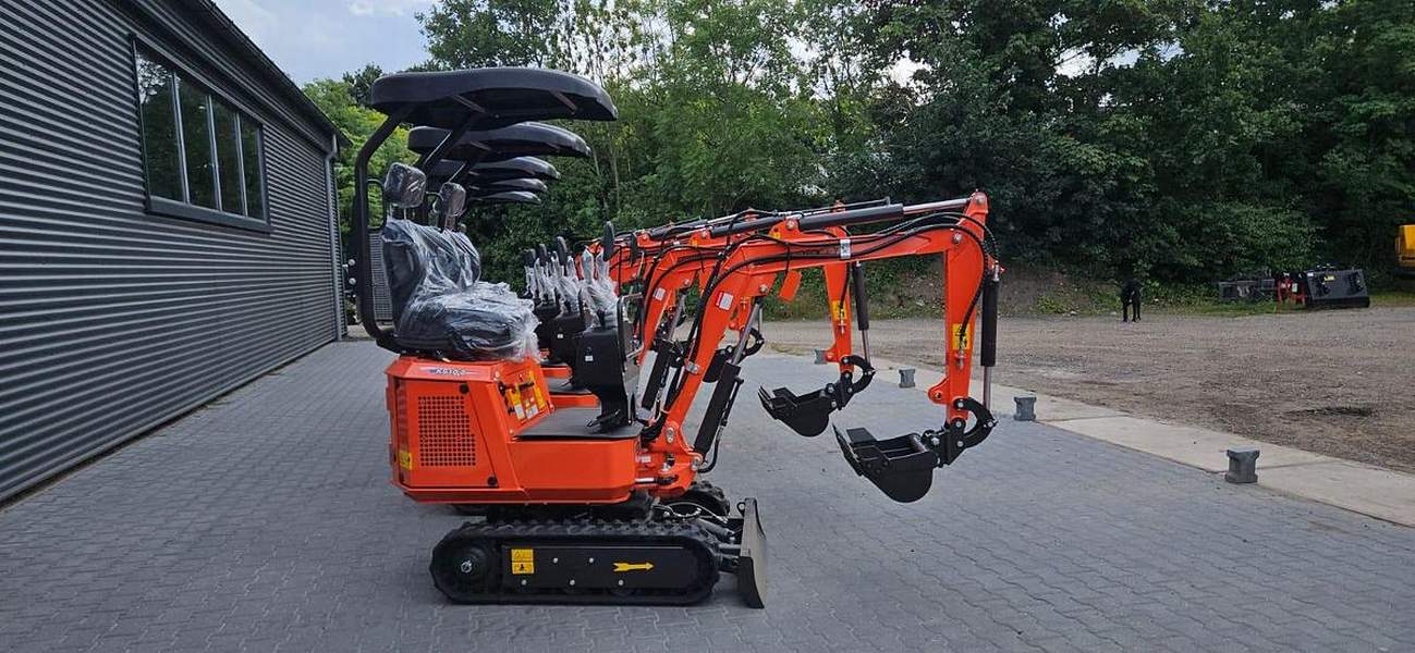 Miniexcavator Rhinoceros KS 10 - 8  - Utilaje Constructii - 2025 - 8.500 EUR - imagine 4