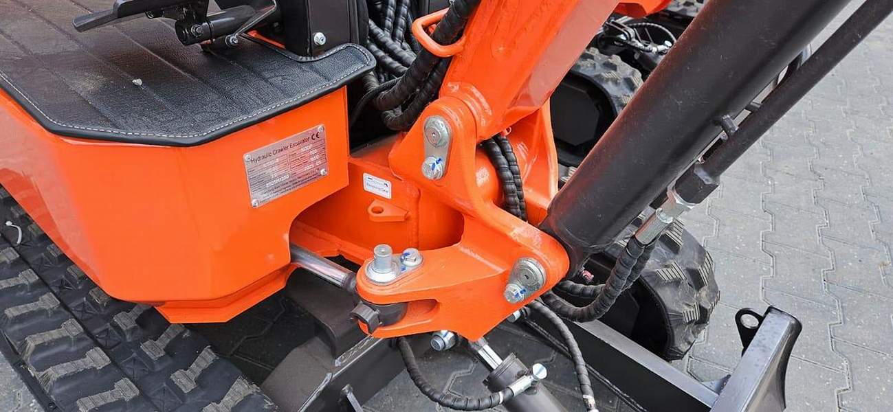 Miniexcavator Rhinoceros KS 10 - 8  - Utilaje Constructii - 2025 - 8.500 EUR - imagine 5