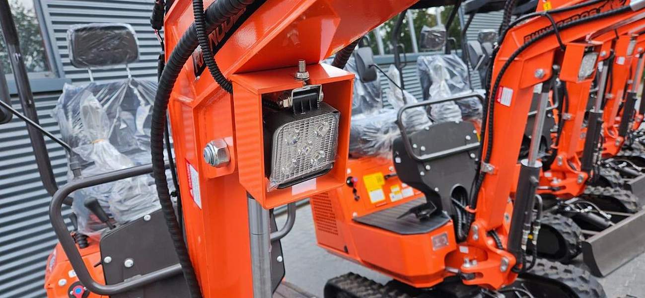 Miniexcavator Rhinoceros KS 10 - 8  - Utilaje Constructii - 2025 - 8.500 EUR - imagine 7