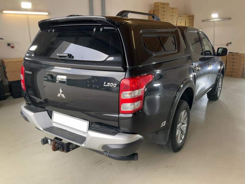 Mitsubishi L200 2.4Di-D Pick-up 4x4 EURO6 - rate, garantie - 2016 - 18.650 EUR - imagine 5
