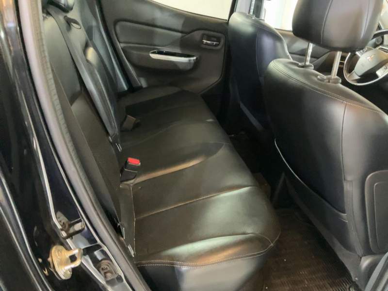 Mitsubishi L200 2.4Di-D Pick-up 4x4 EURO6 - rate, garantie - 2016 - 18.650 EUR - imagine 10
