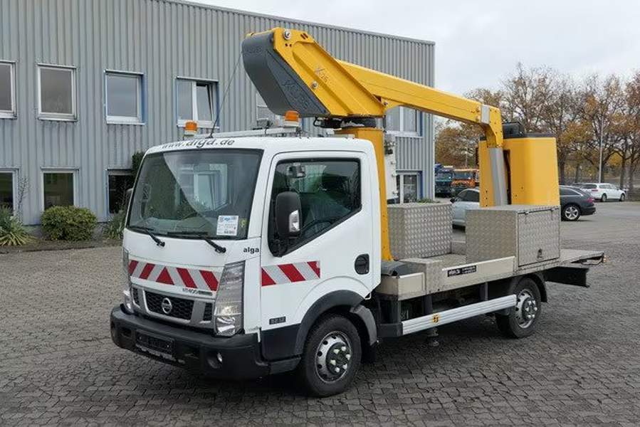 Nissan CABSTAR cu nacela 11 m inaltime de lucru - AC - 2015 - 17.900 EUR - imagine 9