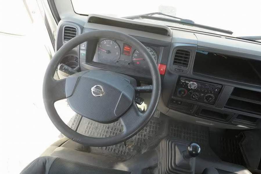 Nissan CABSTAR cu nacela 11 m inaltime de lucru - AC - 2015 - 17.900 EUR - imagine 12