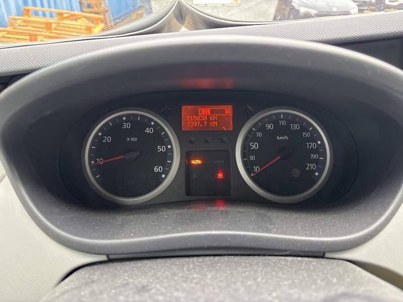 Nissan PRIMASTAR 2.0DCi cu 9 locuri - 2014 - 9.100 EUR - imagine 11