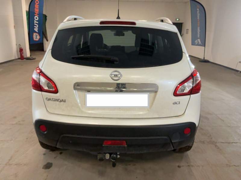Nissan Qashqai 1.6DCi 4x4 - rate, avans zero - 2013 - 8.400 EUR - imagine 4