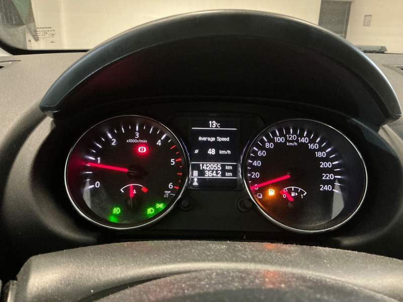 Nissan Qashqai 1.6DCi 4x4 - rate, avans zero - 2013 - 8.400 EUR - imagine 13