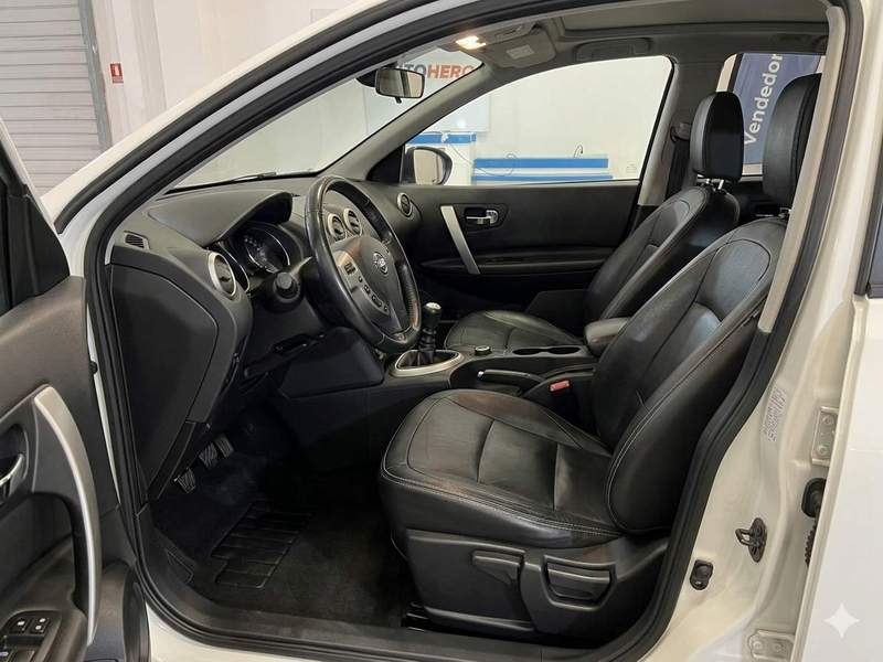 Nissan Qashqai 1.6DCi 4x4 - rate, avans zero - 2013 - 8.400 EUR - imagine 15