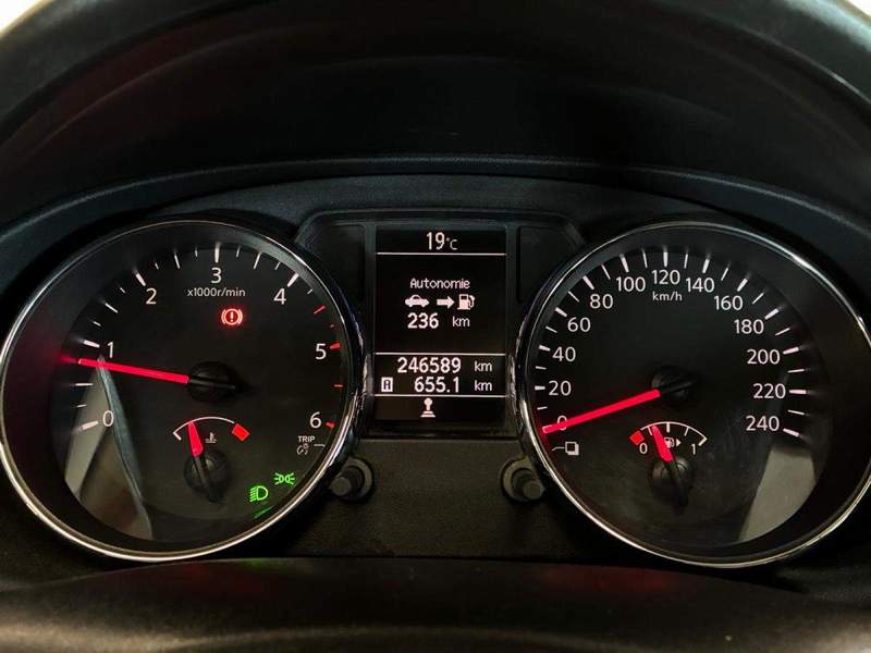 Nissan QASHQAI 1.5DCi cutie manuala - 2011 - 6.650 EUR - imagine 12