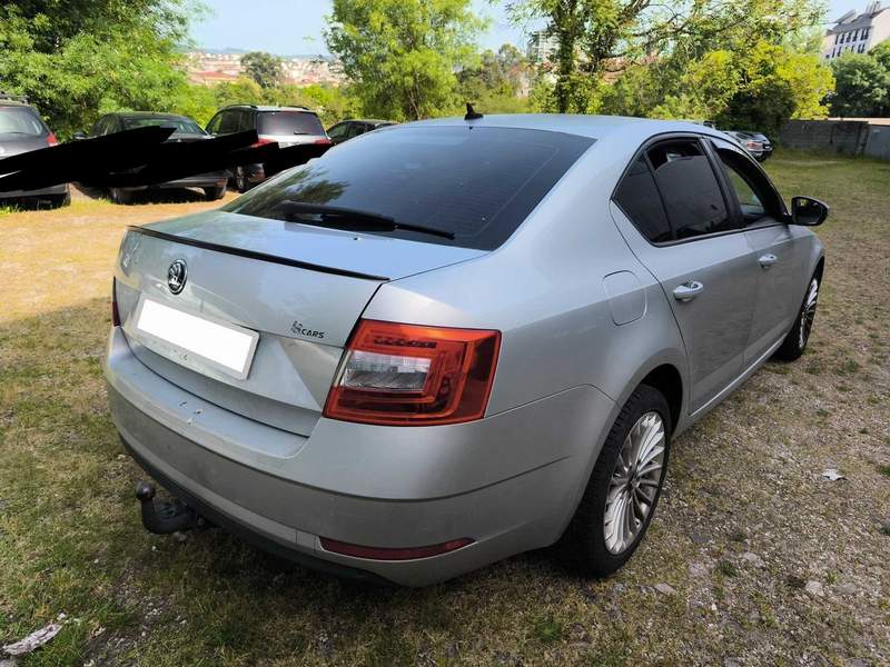 Skoda OCTAVIA 2.0TDi DSG - rate, avans 0 - 2017 - 11.390 EUR - imagine 2