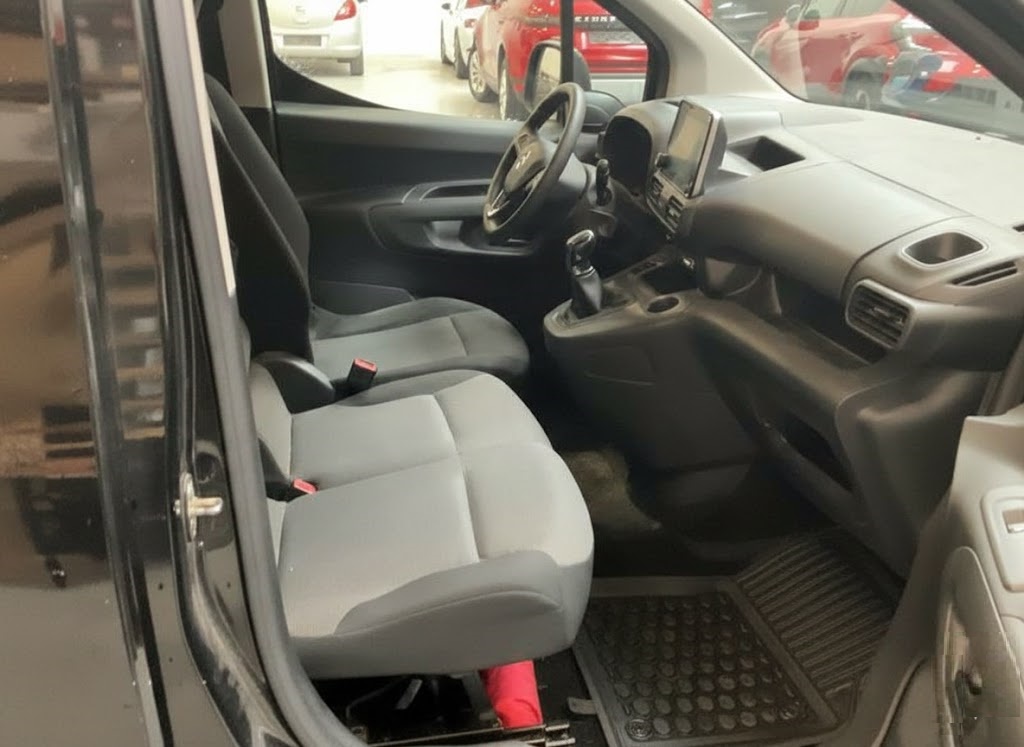 Opel Combo MAXI L2 VAN utilitara fara tahograf, leasing - 2020 - 10.300 EUR - imagine 9