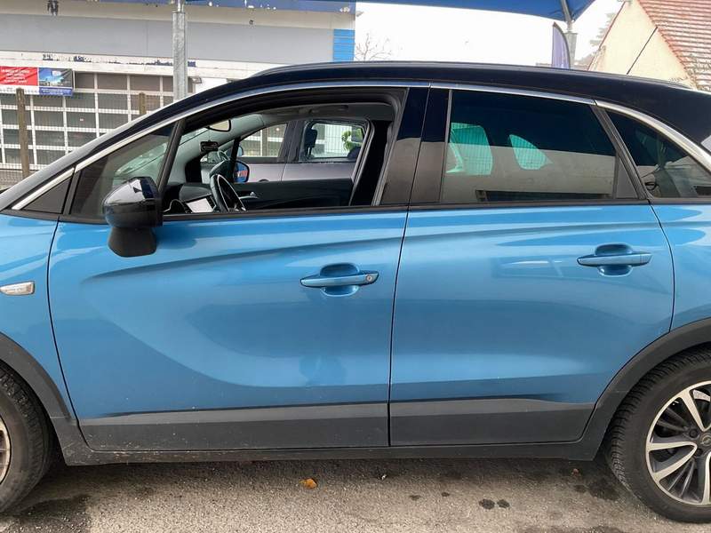 Opel CROSSLAND automat 1.2 benzina EURO6 - 2019 - 8.850 EUR - imagine 2