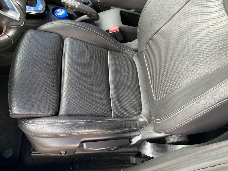 Opel CROSSLAND automat 1.2 benzina EURO6 - 2019 - 8.850 EUR - imagine 15