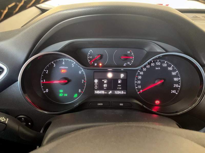 Opel Crossland X 1.2Turbo - rate, avans zero - 2018 - 8.990 EUR - imagine 13