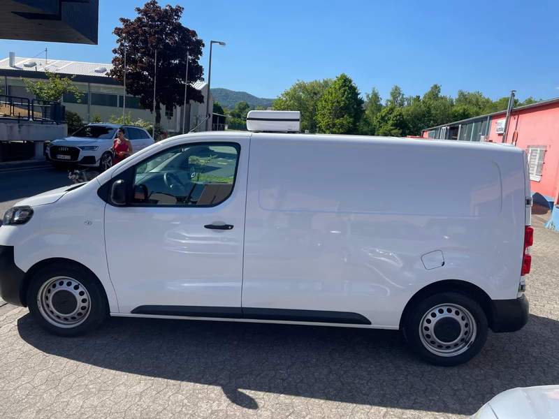 Opel VIVARO Frigo in leasing, rate, garantie 12 luni - 2020 - 21.550 EUR - imagine 13