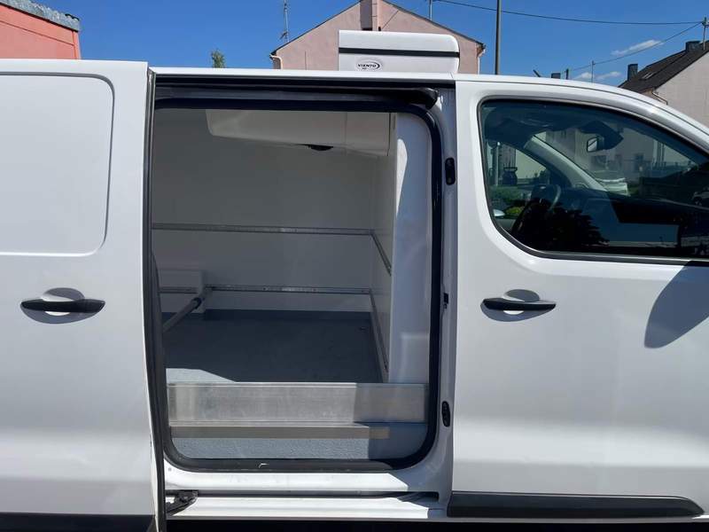 Opel VIVARO Frigo in leasing, rate, garantie 12 luni - 2020 - 21.550 EUR - imagine 12