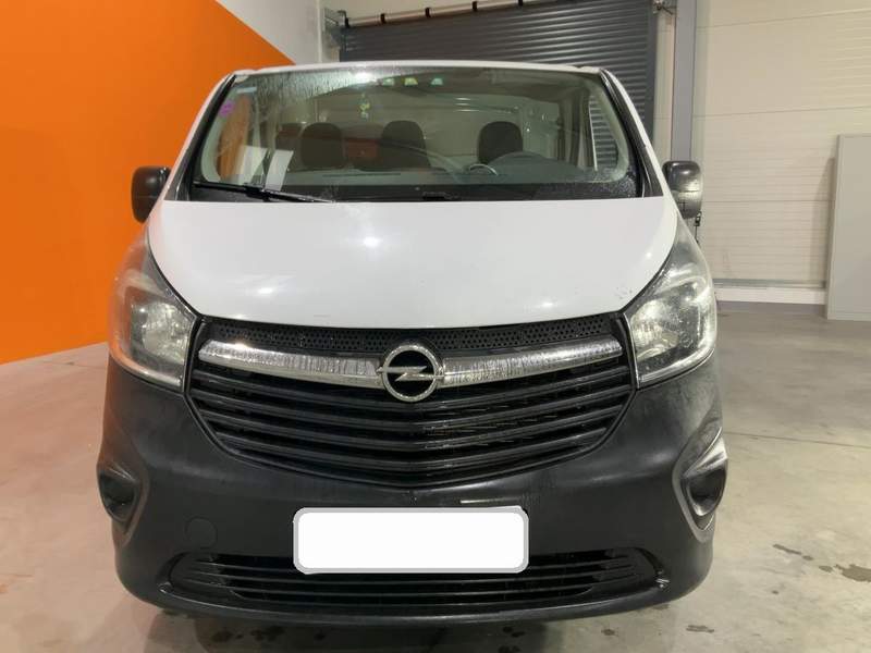 Opel VIVARO EURO6 cu AC in LEASING, RATE - 2017 - 8.800 EUR - imagine 8
