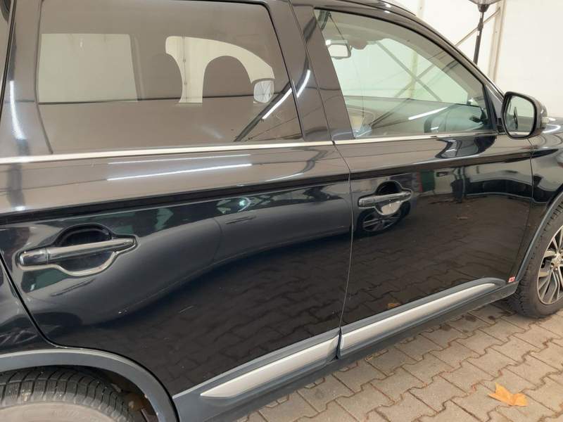 Mitsubishi Outlander SUV 7 locuri - rate, avans zero - 2016 - 8.900 EUR - imagine 7