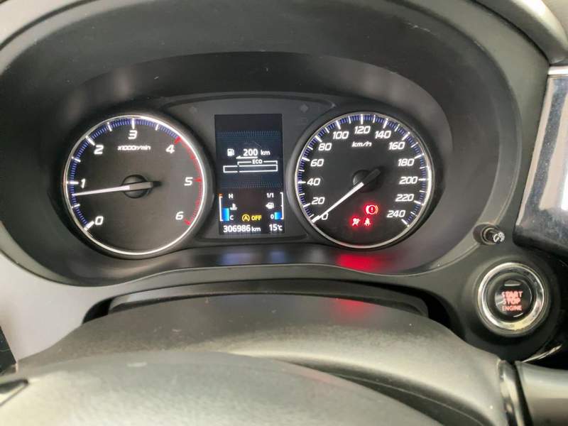 Mitsubishi Outlander SUV 7 locuri - rate, avans zero - 2016 - 8.900 EUR - imagine 14