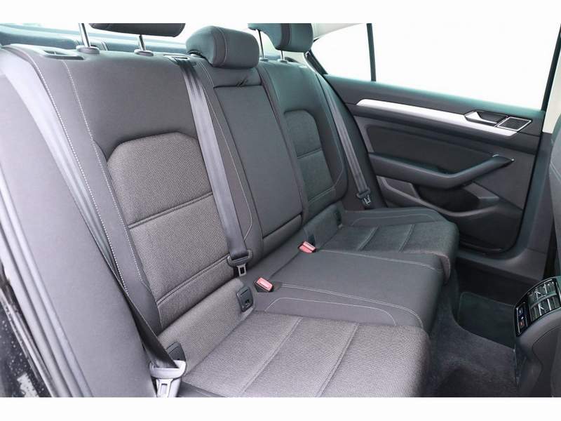 Volkswagen PASSAT 1.6TDi Berlina - EURO6 - 2018 - 13.450 EUR - imagine 12