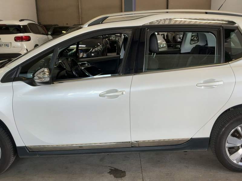 Peugeot 2008 benzina - rate, avans zero, garantie - 2015 - 8.850 EUR - imagine 3