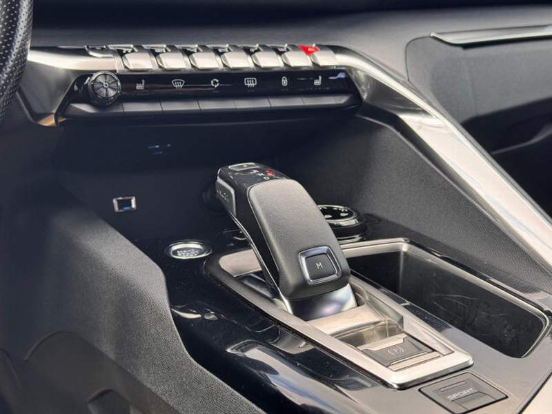 Peugeot 3008 2.0L 177CP automat - leasing, rate, garantie - 2019 - 14.750 EUR - imagine 11