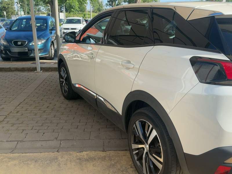 Peugeot 3008 1.2L benzina EURO6 - rate, avans 0, garantie - 2018 - 11.050 EUR - imagine 3