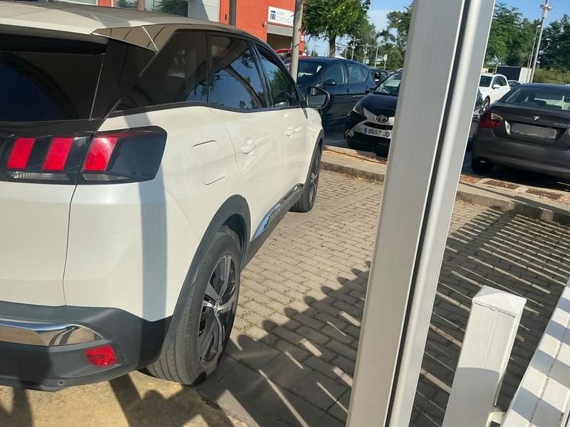 Peugeot 3008 1.2L benzina EURO6 - rate, avans 0, garantie - 2018 - 11.050 EUR - imagine 5