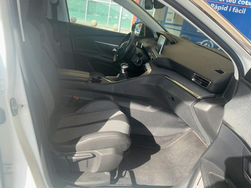 Peugeot 3008 1.2L benzina EURO6 - rate, avans 0, garantie - 2018 - 11.050 EUR - imagine 12